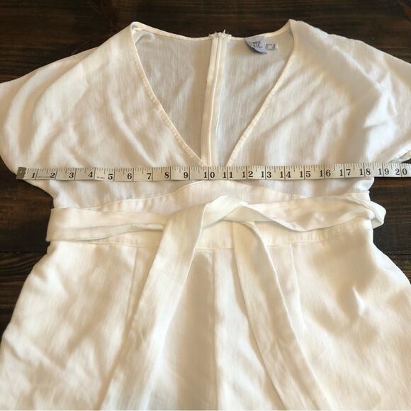 Princess Polly White Romper Women’s 12 Plunge Preppy Minimalist Fairy Party Boho - Picture 7 of 12